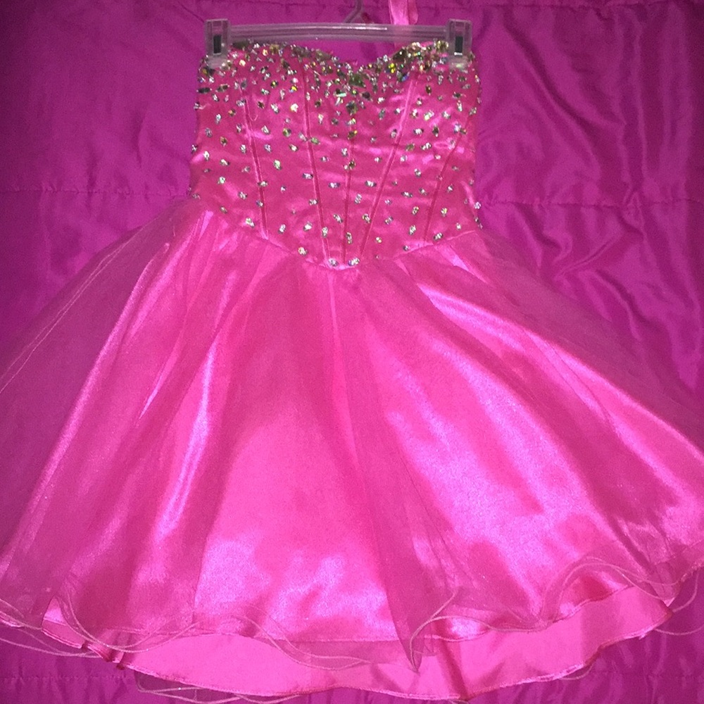 Semi dress